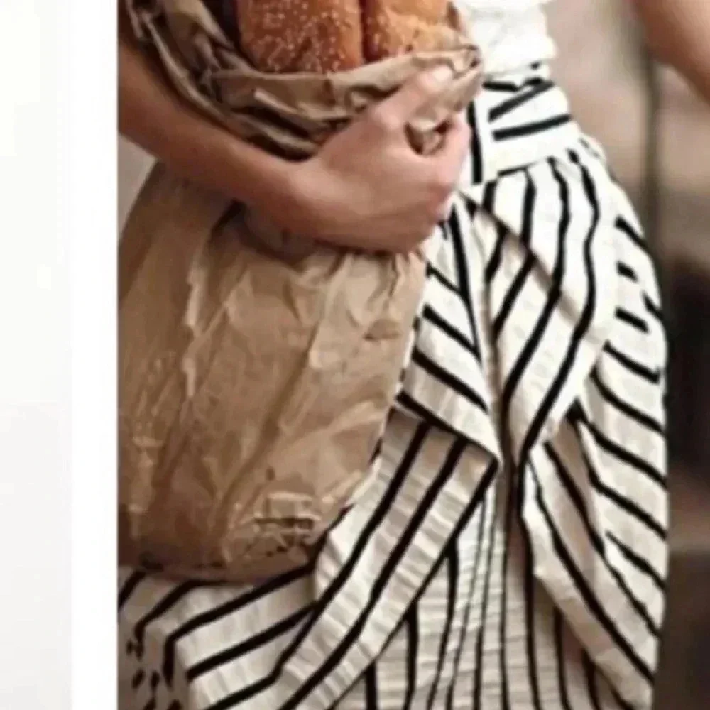 Eva Franco black and white striped skirt size 8 EUC - Picture 5 of 7